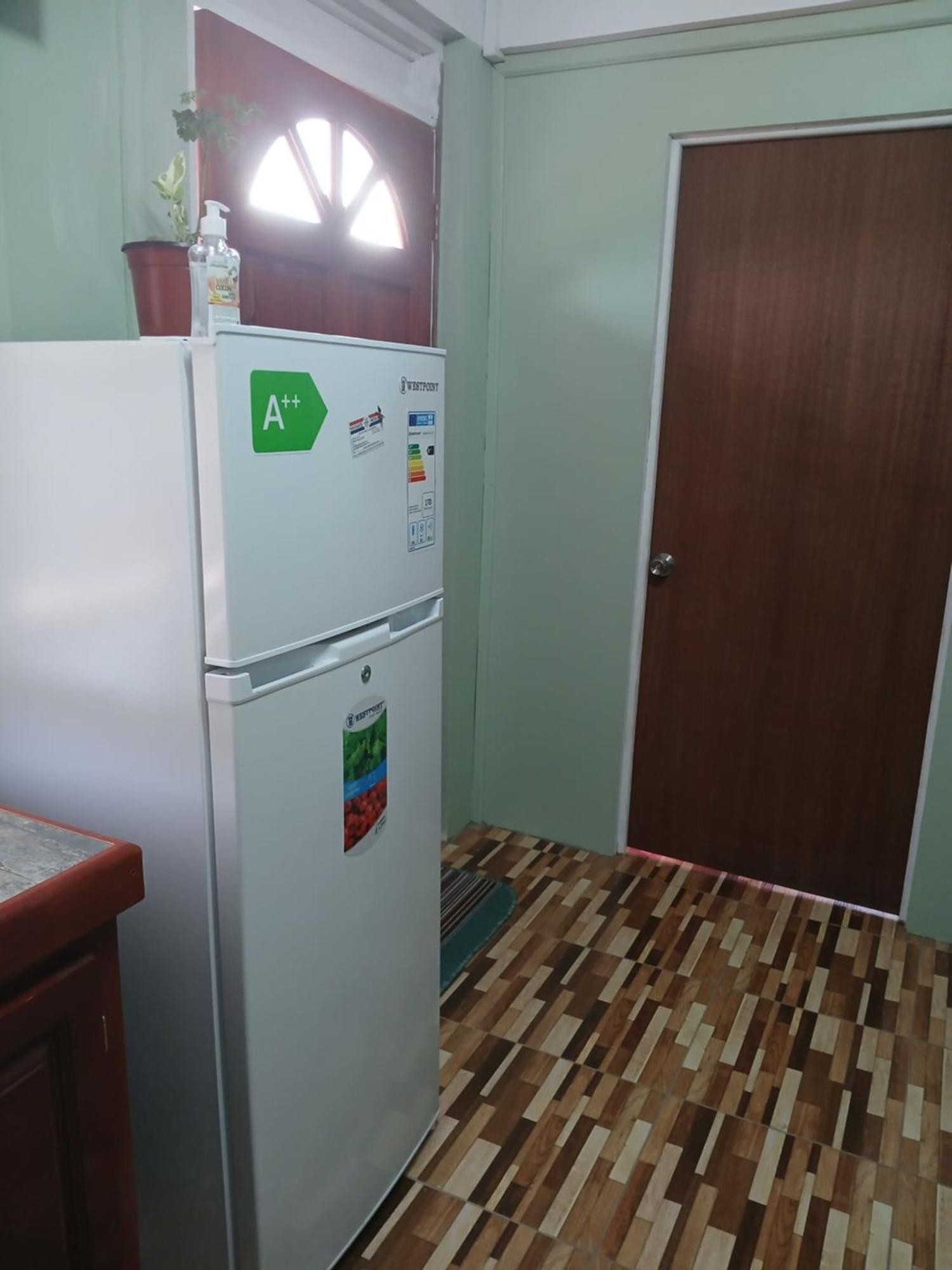 Natrue'S Haven Bed & Breakfast Marigot Bagian luar foto